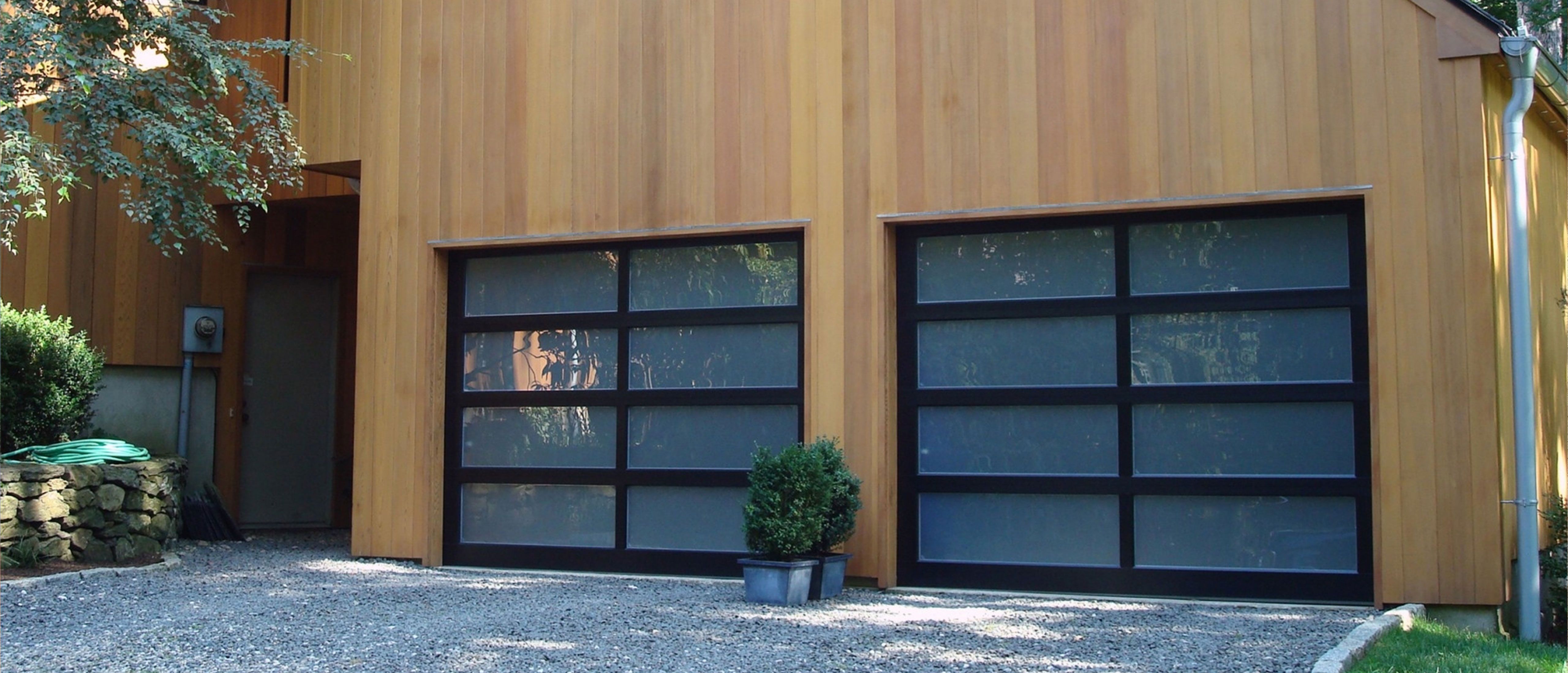 Porte Garage Passive House Installazione Preventivo Costo Casa Villa Villetta residenziali  industriali aziendali Porte tipo serrande  